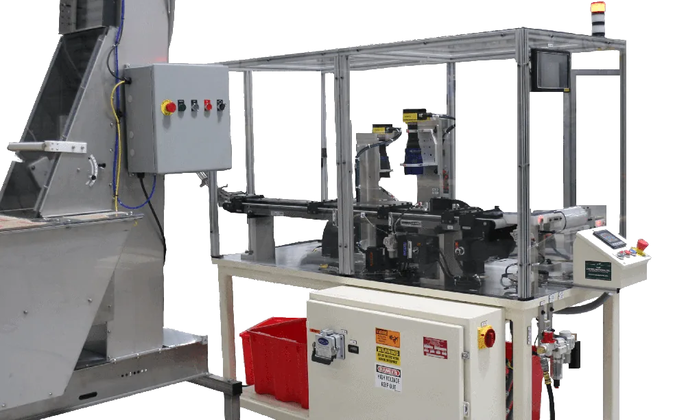 Inspection machine with a hopper, a camera and a red parts bin